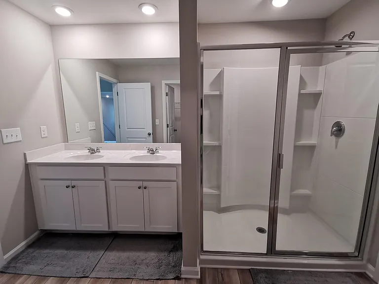 292 Golden Eagle Pkwy — Photo 15