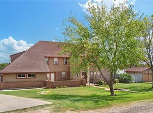 7503 Shoreline Dr, Lone Oak, TX 75453