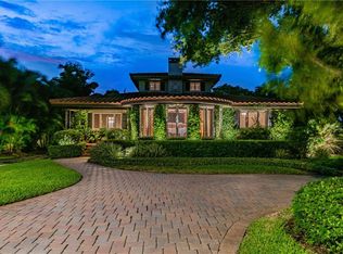 1720 Brightwaters Blvd NE, Saint Petersburg, FL 33704