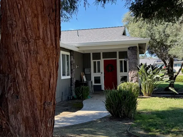 4202 Woodland Dr, Concord, CA 94521