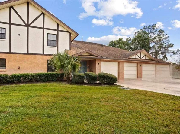 100 Oak Ter #A2, Leesburg, FL 34788