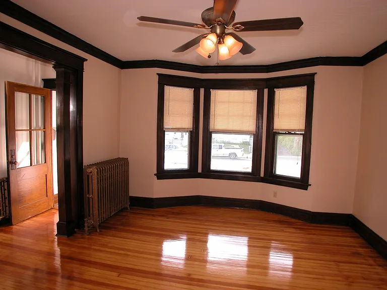208 Ontario St #B — Photo 8