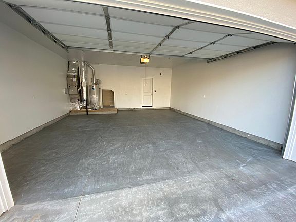 Attached 2 Car Garage
