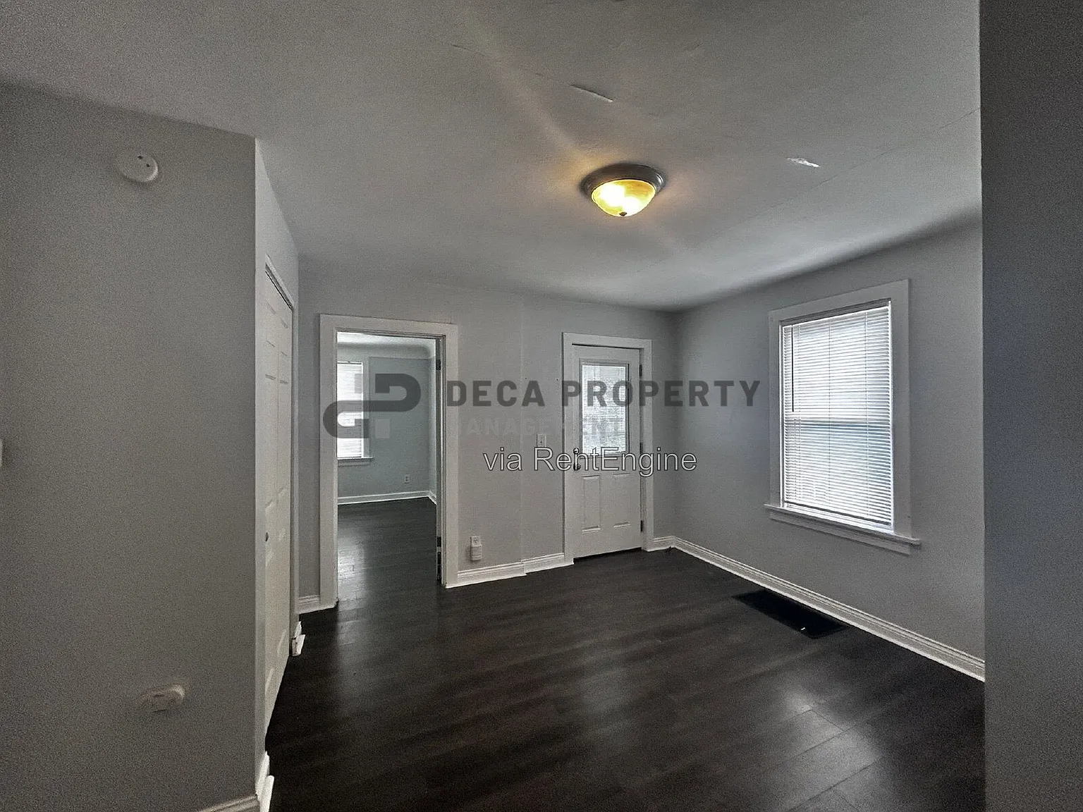 2 bed, 1.0 bath, 828 sqft, $1,400 — Photo 4