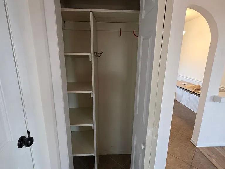 4001 Roland Dr — Photo 18
