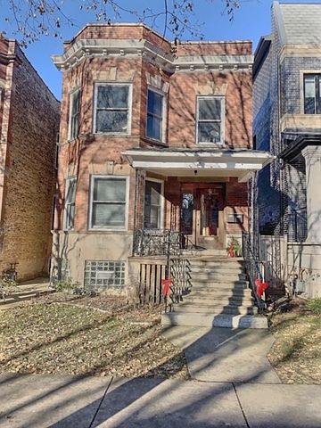 1st image of 2044 W Waveland Ave #1