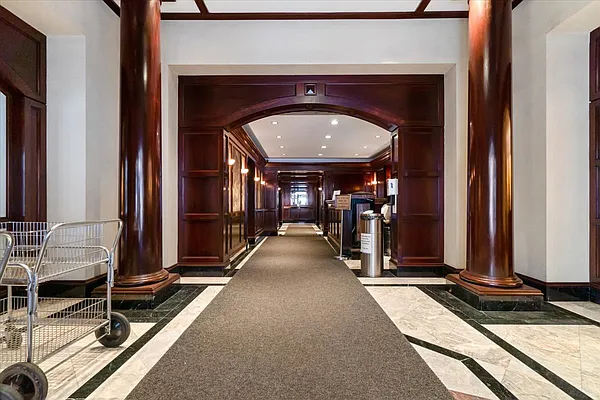 Sold by Voro, LLC | media 23