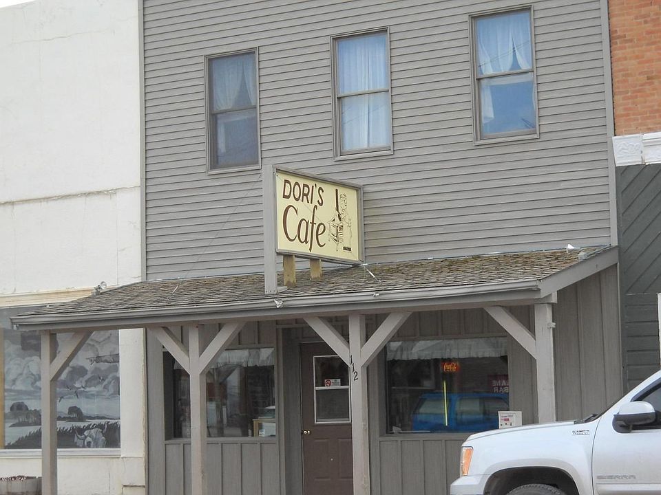 1st image of 112 E Main St