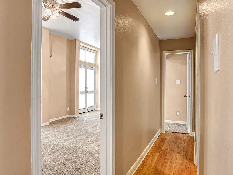 The Tuscany Apartments — Photo 18