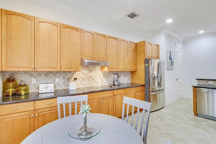349 Chambord Ter — Photo 12