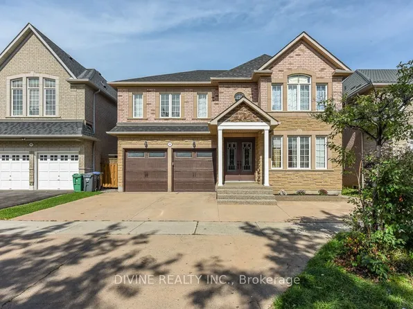 4911 Maxine Pl, Mississauga, ON L4Z 4H7