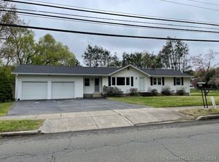 456 Plains Rd, Milford, CT 06461