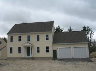 45 Fern Hollow Rd, Bridgewater, MA 02324