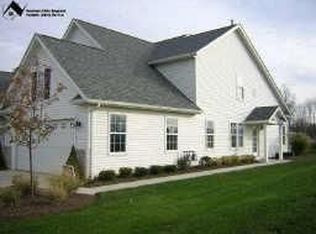 659 Linsberry Ct, Avon Lake, OH