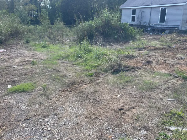 206 15th Ave W, Springfield, TN 37172