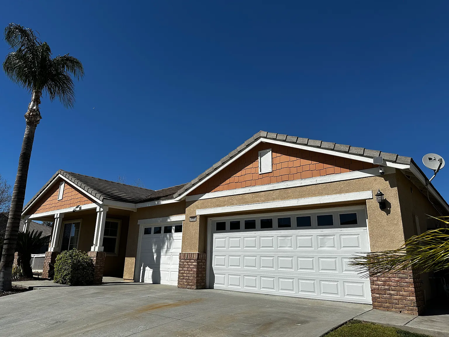 Emerald Ave, Moreno Valley — Photo 2