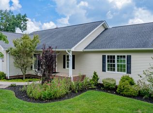 3907 Skyland Dr, Kingsport, TN 37664