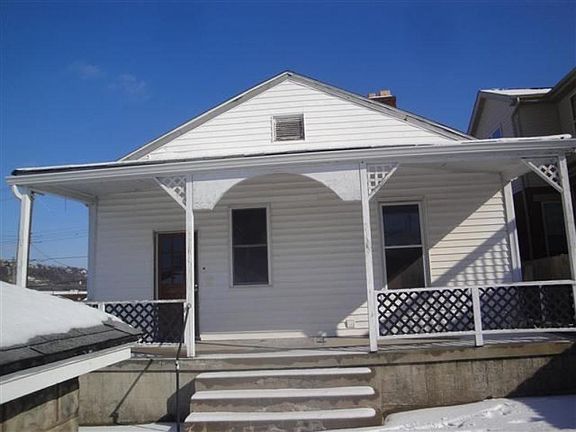2nd image of 304 Vine St