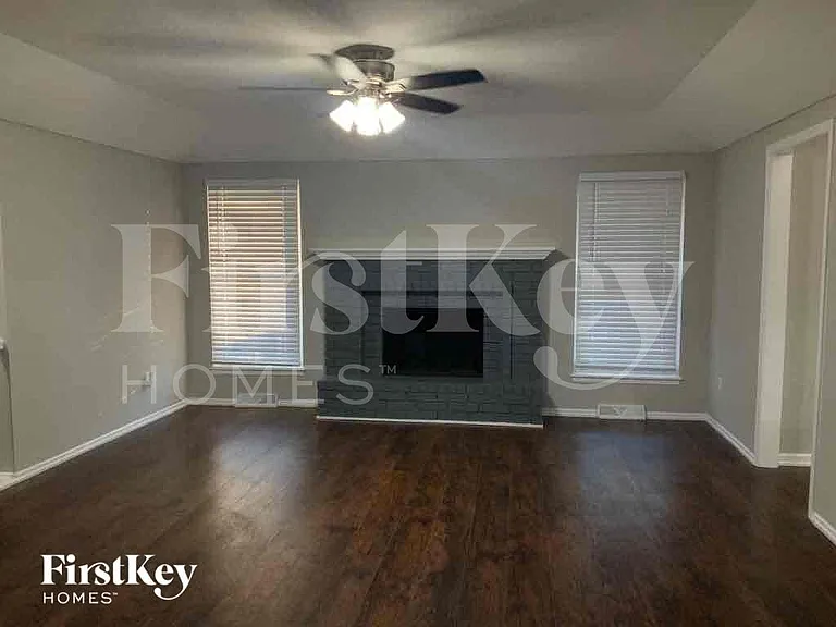 2412 Bridger Dr — Photo 5
