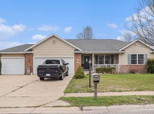 2355 Redspire Blvd, Goshen, IN 46526