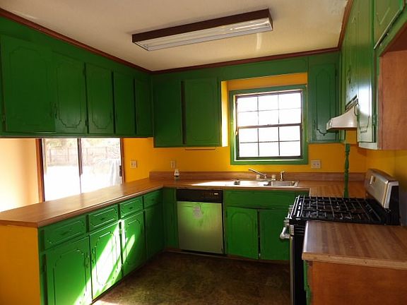 2nd image of 941 Joe Bruer Rd