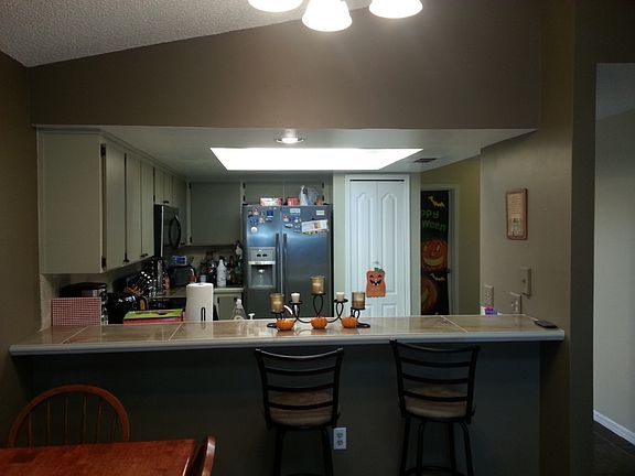 4th image of 3937 Bayberry Dr