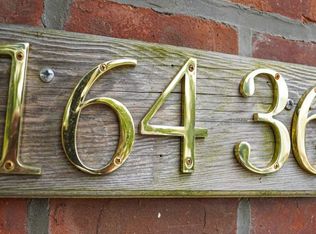 16436 76th Rd, Fresh Meadows, NY 11366