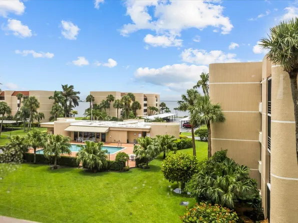 3452 NE Causeway Boulevard NE #17-404, Jensen Beach, FL 34957