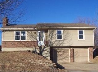 1304 W Lucy Webb Rd, Raymore, MO 64083