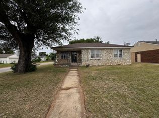 3025 NW Grand Blvd, Oklahoma City, OK 73116