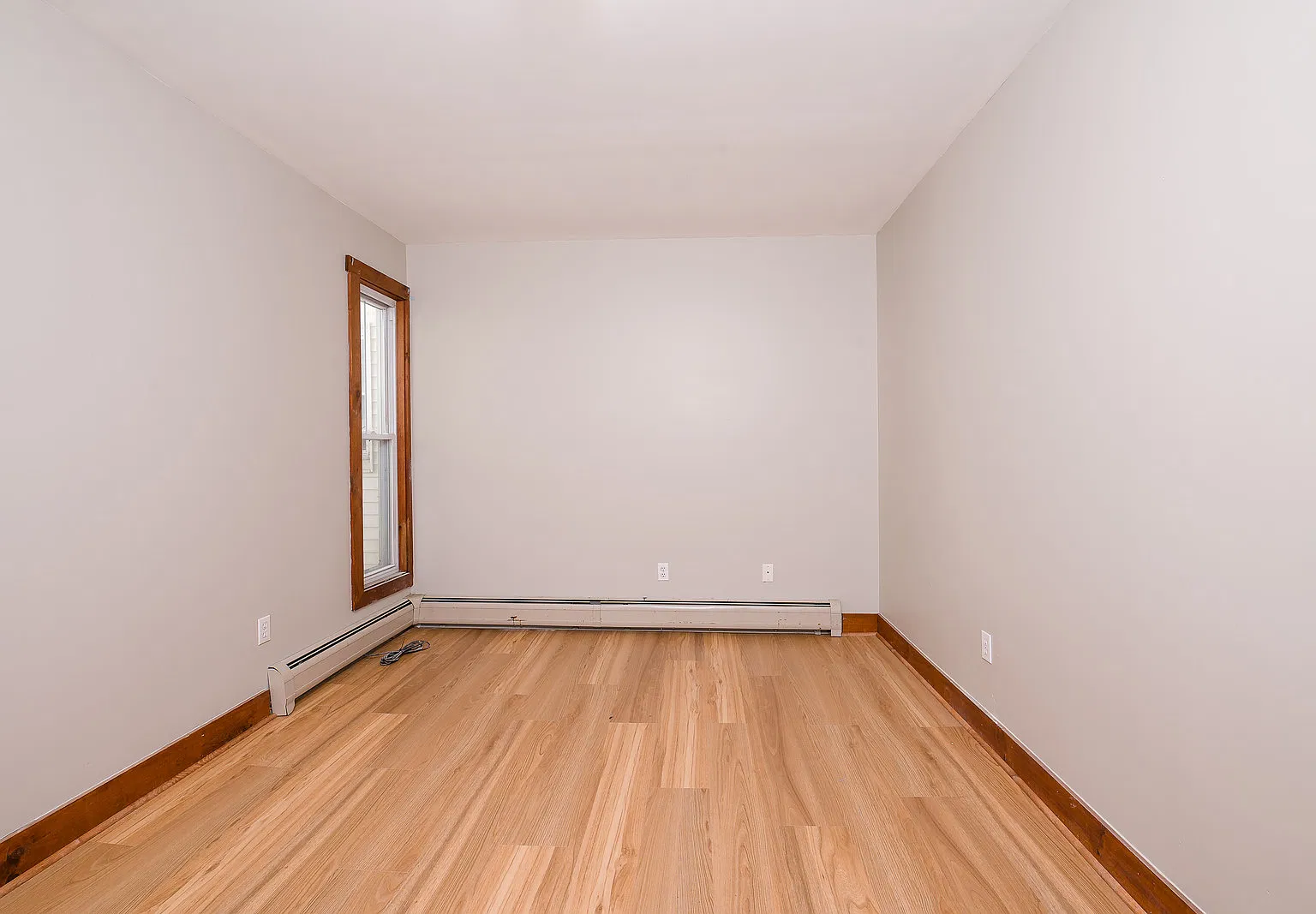 215 - 217 East Main Street #215-2F — Photo 4