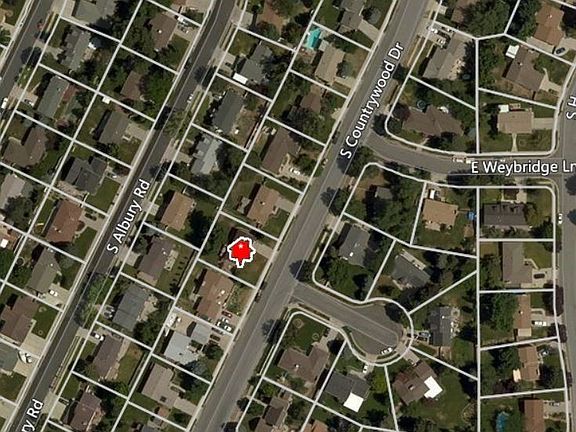 2nd image of 9958 S Countrywood Dr
