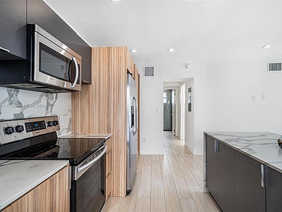 5th image of 1231 Pennsylvania Ave APT 1