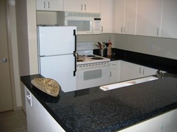 1323 Boren Ave APT 611