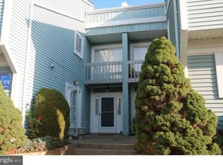 102 Greenridge Cir, Newtown, PA 18940