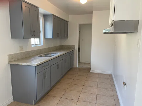6415 El Selinda Ave, Bell Gardens, CA 90201