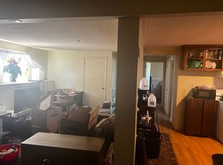 238 Oak Grove Ave #1, Fall River, MA 02723