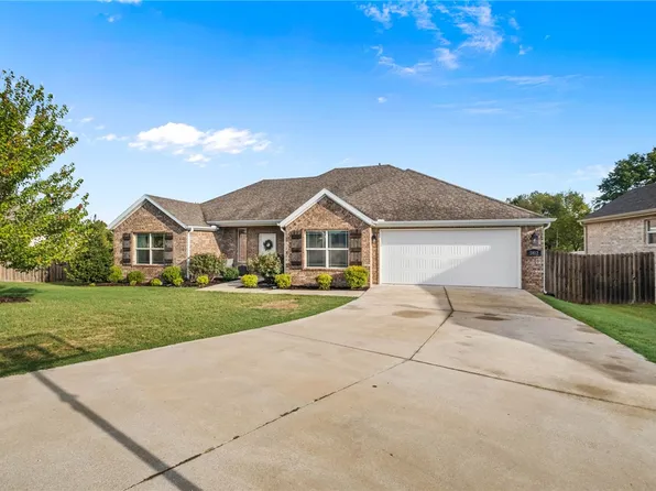 5812 W Mecklin St, Fayetteville, AR 72704