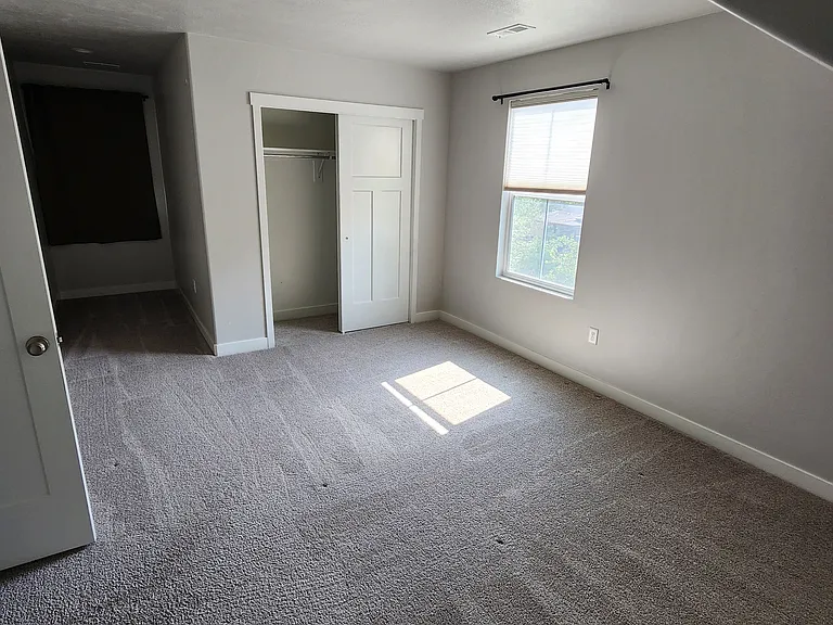 Upstairs bedroom