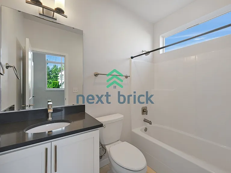 10945 NE 189th Pl #F — Photo 22