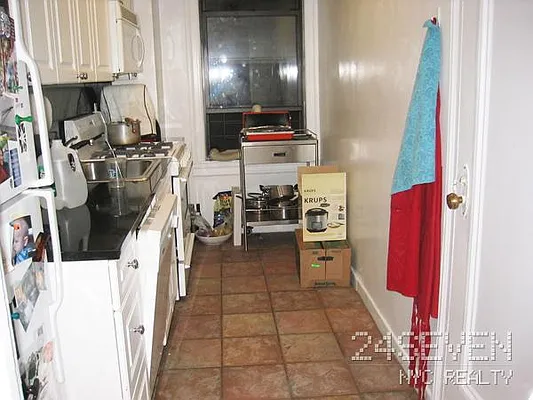 Rented by 24 7 NYC Realty Inc. | media 57