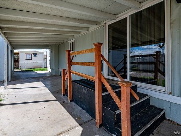 3rd image of 1835 El Monte Drive
