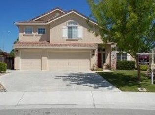 1341 Panorama Dr, Hollister, CA