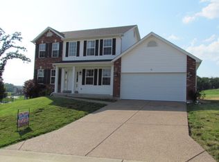 81 Valley Farms Dr, Winfield, MO 63389