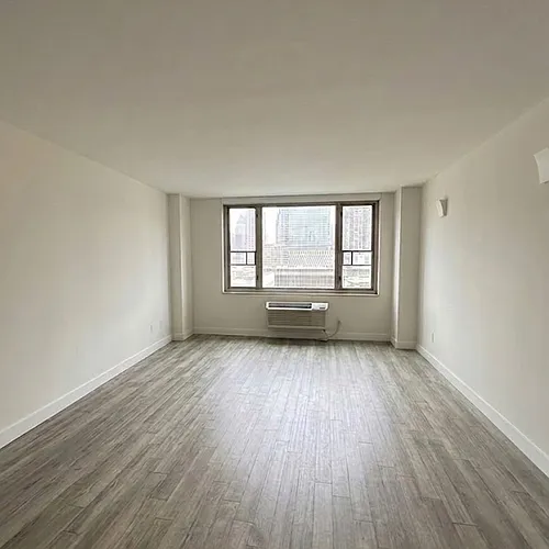 130 W 67th St Photo 1