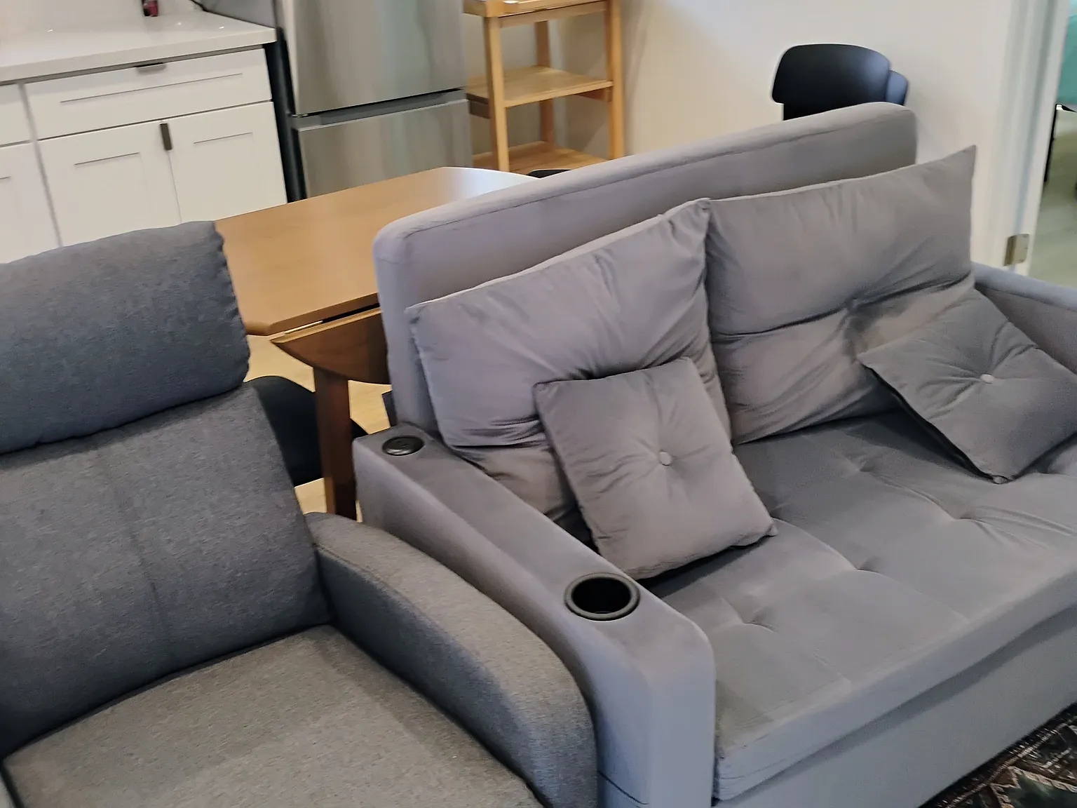 2 bed, 650 sqft, $3,000 — Photo 1