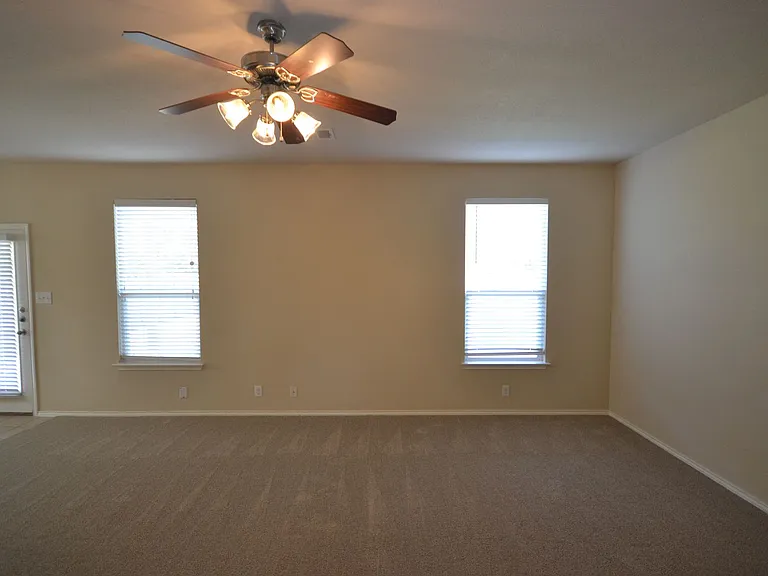 409 Riverine Way — Photo 21