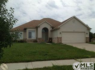 9290 Meadowview Dr, Davison, MI 48423