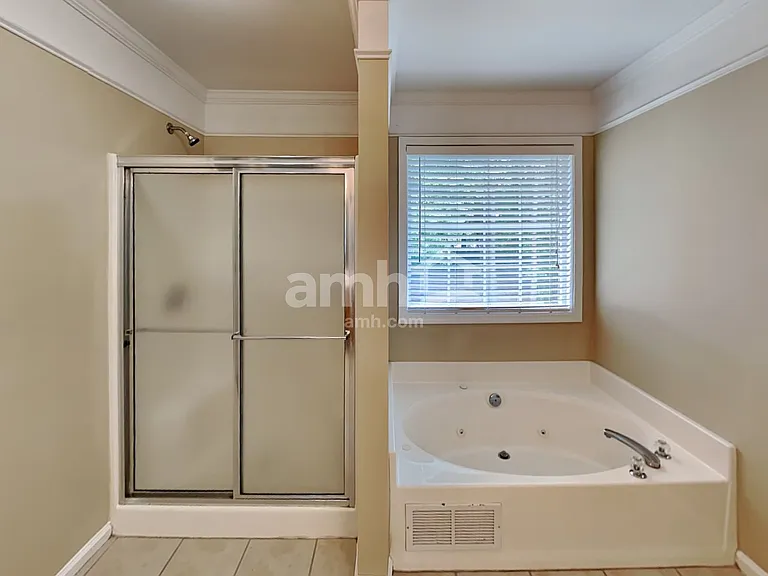 169 Hunt Creek Dr — Photo 14
