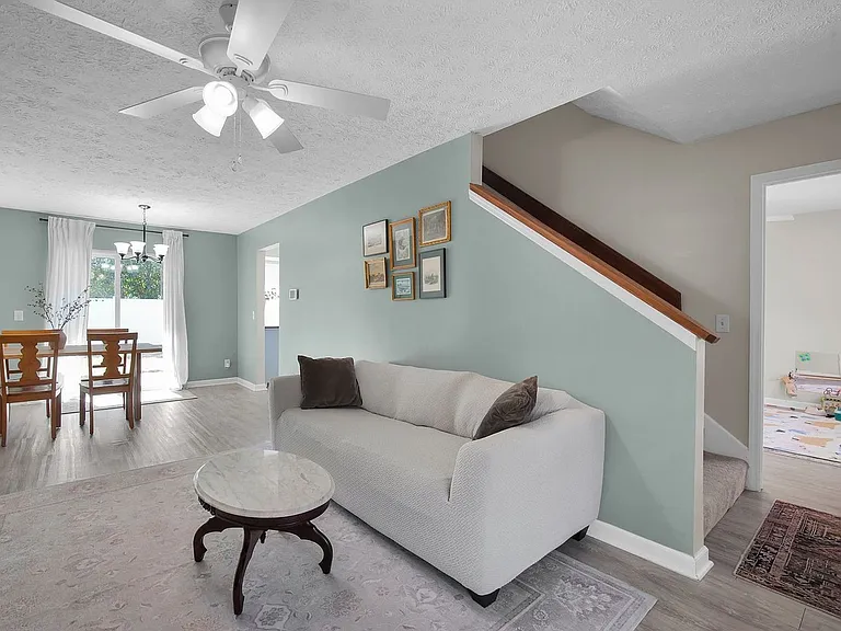 234 Bordeaux Ln — Photo 7